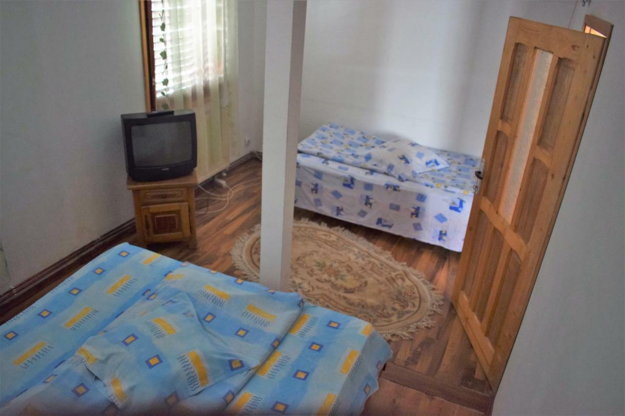 Готель Casa Parvu Lunca Mare Екстер'єр фото